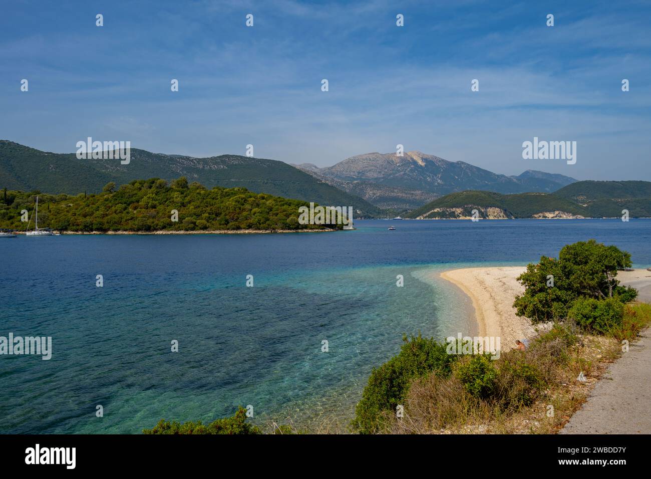 Spiaggia di Ammoglossa sull'isola greca ionica di Meganisi Foto Stock