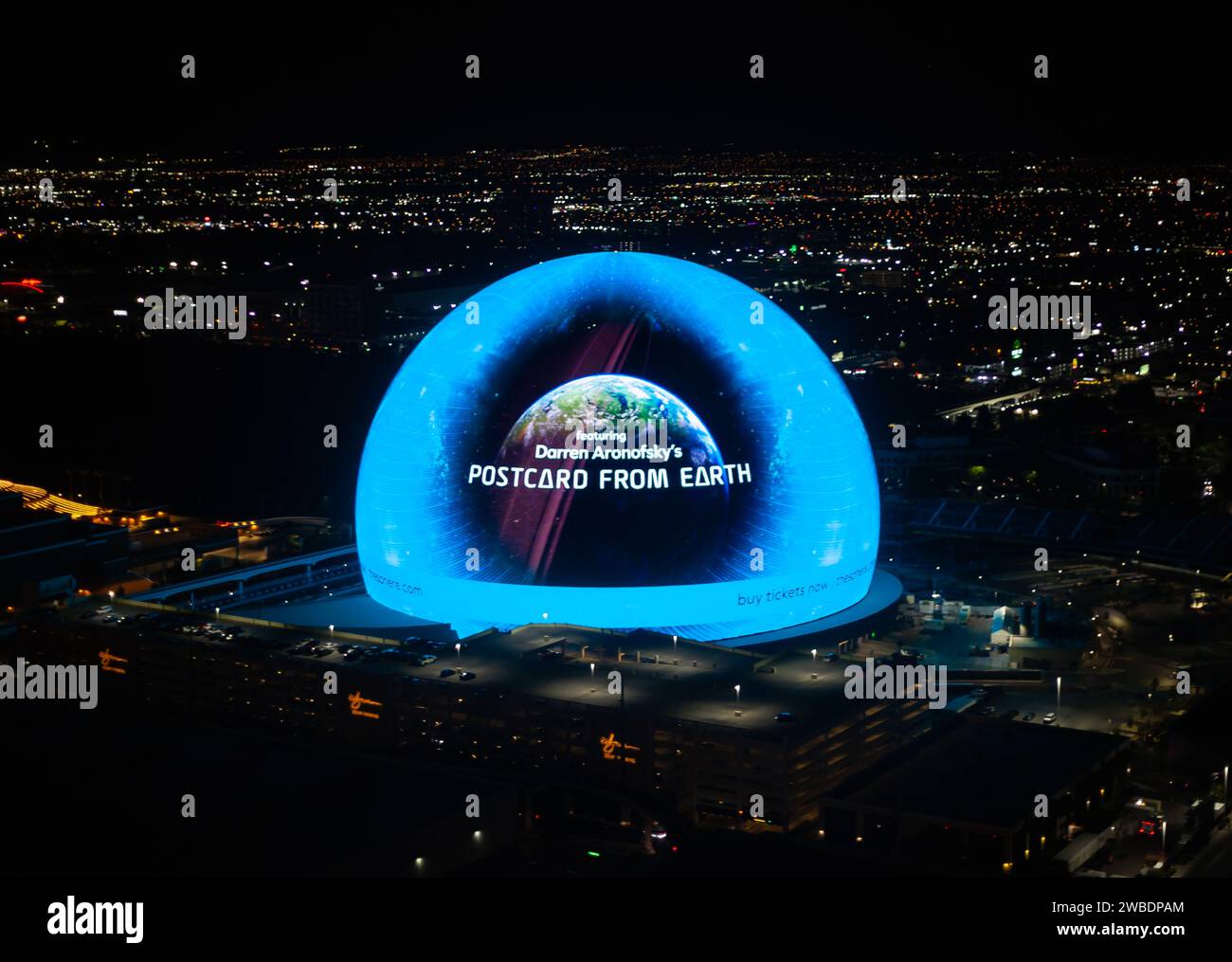 Las Vegas, Nevada, USA - 7 novembre 2023: MSG Sphere advertising Postcard from Earth Foto Stock