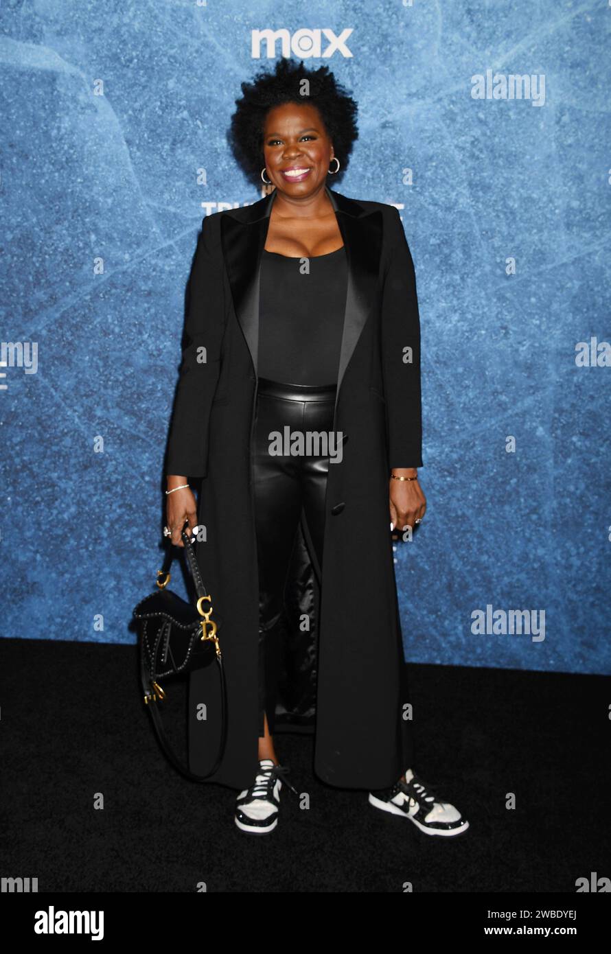 Los Angeles, California, USA. 9 gennaio 2024. Leslie Jones partecipa alla prima di Los Angeles della Warner Bros. "True Detective: Night Country" al Paramount Theatre il 9 gennaio 2024 a Los Angeles, California. Crediti: Jeffrey Mayer/JTM Photos/Media Punch/Alamy Live News Foto Stock