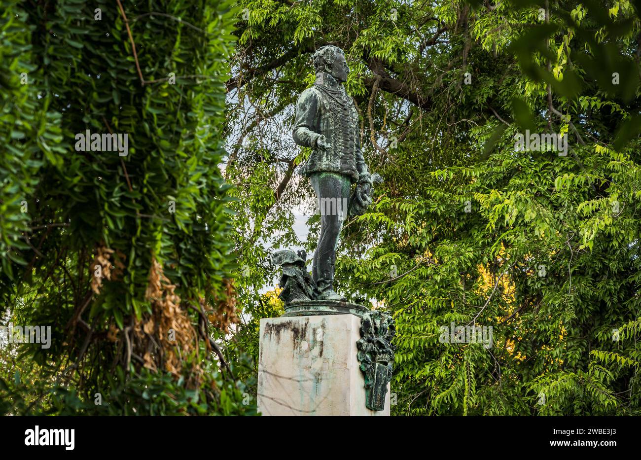 Statua della Gorgia Festetics nella zona del Palazzo Festetics, palazzo barocco situato a Keszthely, Zala, Ungheria. Foto Stock