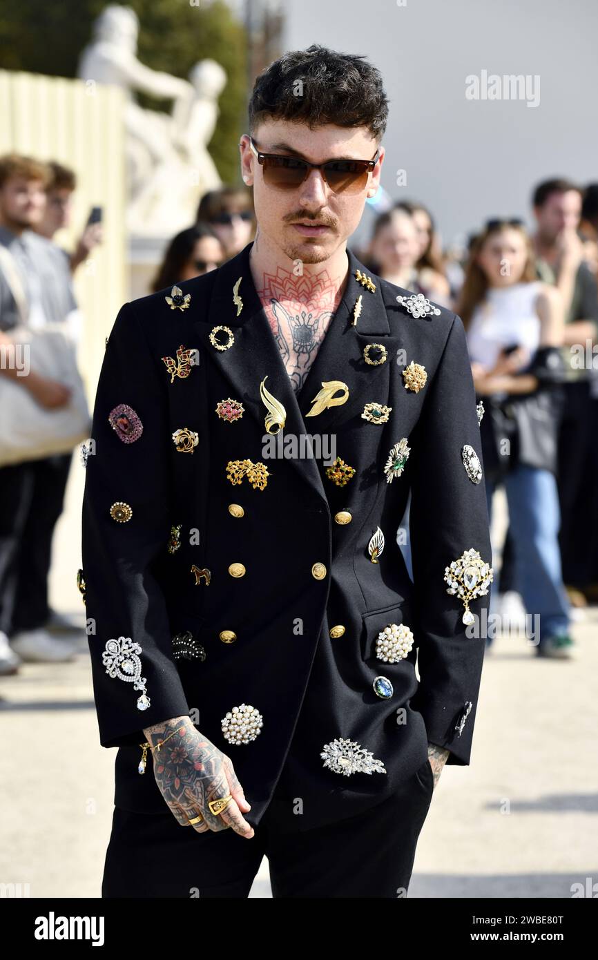 Street Style Paris Fashion Week - DIOR at les Tuileries Park, Parigi, Francia Foto Stock