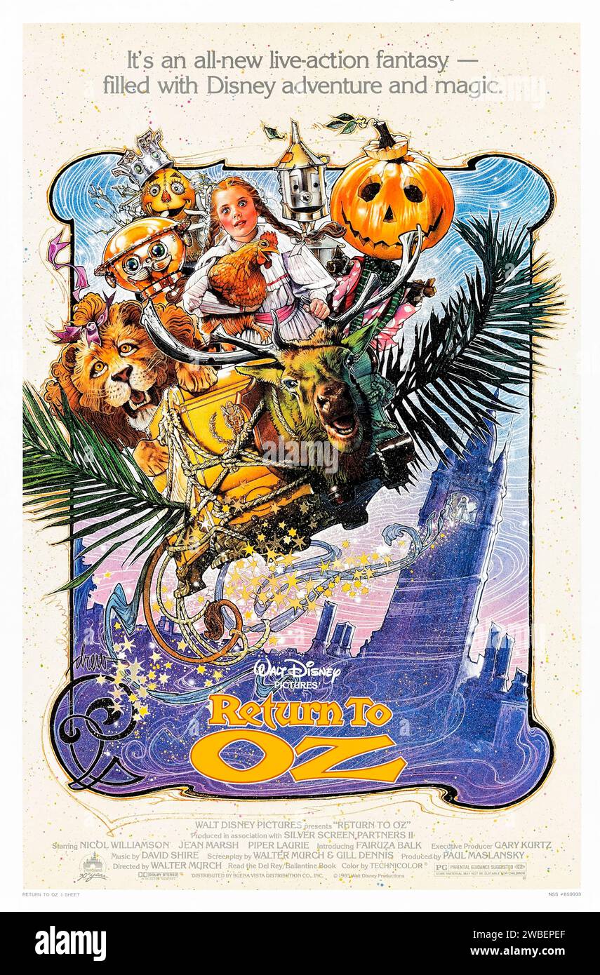 Return to Oz (1985) diretto da Walter Murch e interpretato da Fairuza Balk, Nicol Williamson e Jean Marsh. Dorothy, salvata da un esperimento psichiatrico da una ragazza misteriosa, viene in qualche modo richiamata a Oz quando una vana strega e il nome King distruggono tutto ciò che rende bella la terra magica. Fotografia di un poster originale statunitense del 1985 con opere d'arte di Drew Struzan. ***SOLO USO EDITORIALE*** credito: BFA / Walt Disney Studios Foto Stock
