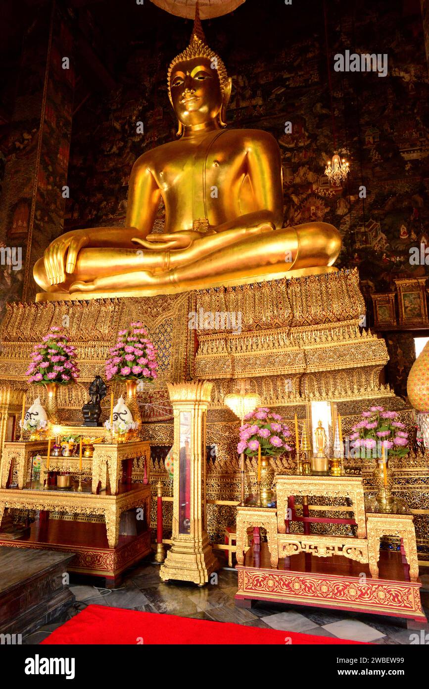 Bangkok, Wat Suthat Thepwararam tempio buddista. Thailandia. Foto Stock