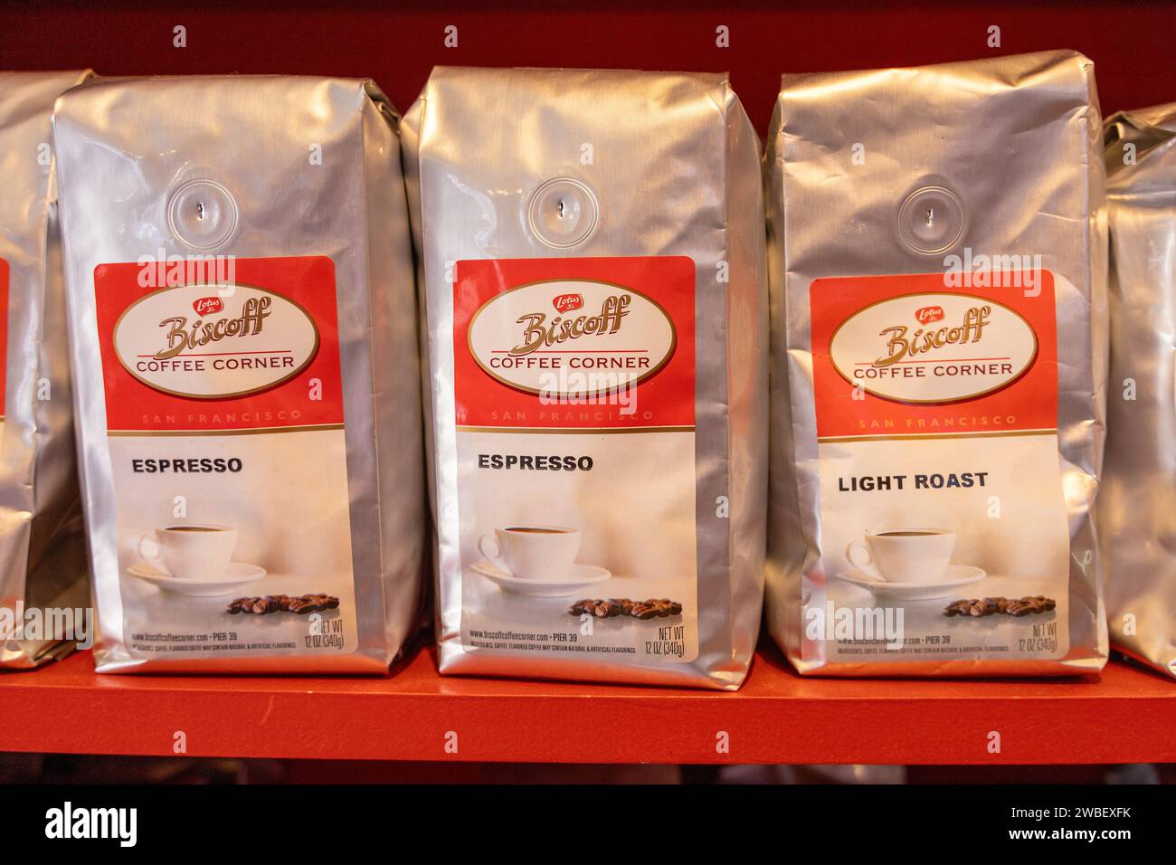 Biscoff espresso Coffee Beans in vendita al Biscoff Coffee Corner Pier 39 in vendita San Francisco, 24 giugno 2023 Foto Stock