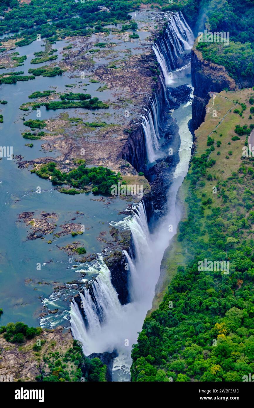 Zimbabwe, provincia settentrionale del Matabeleland, fiume Zambesi alle Cascate Vittoria, patrimonio dell'umanità dell'UNESCO Foto Stock