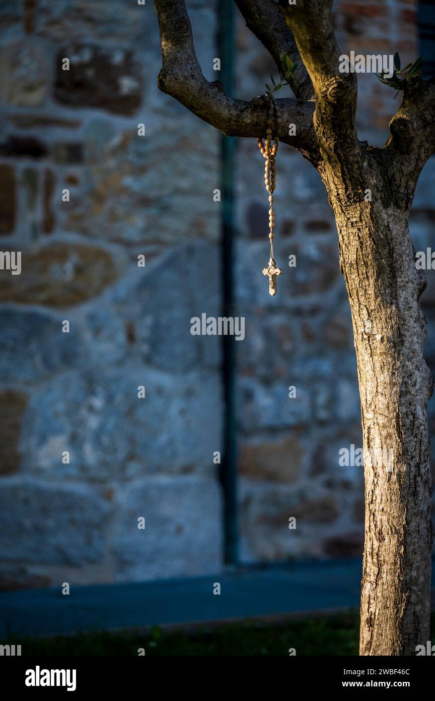 San Vito di Fagagna e le colline moreniche del Friuli. Chiesa di Tavella Foto Stock