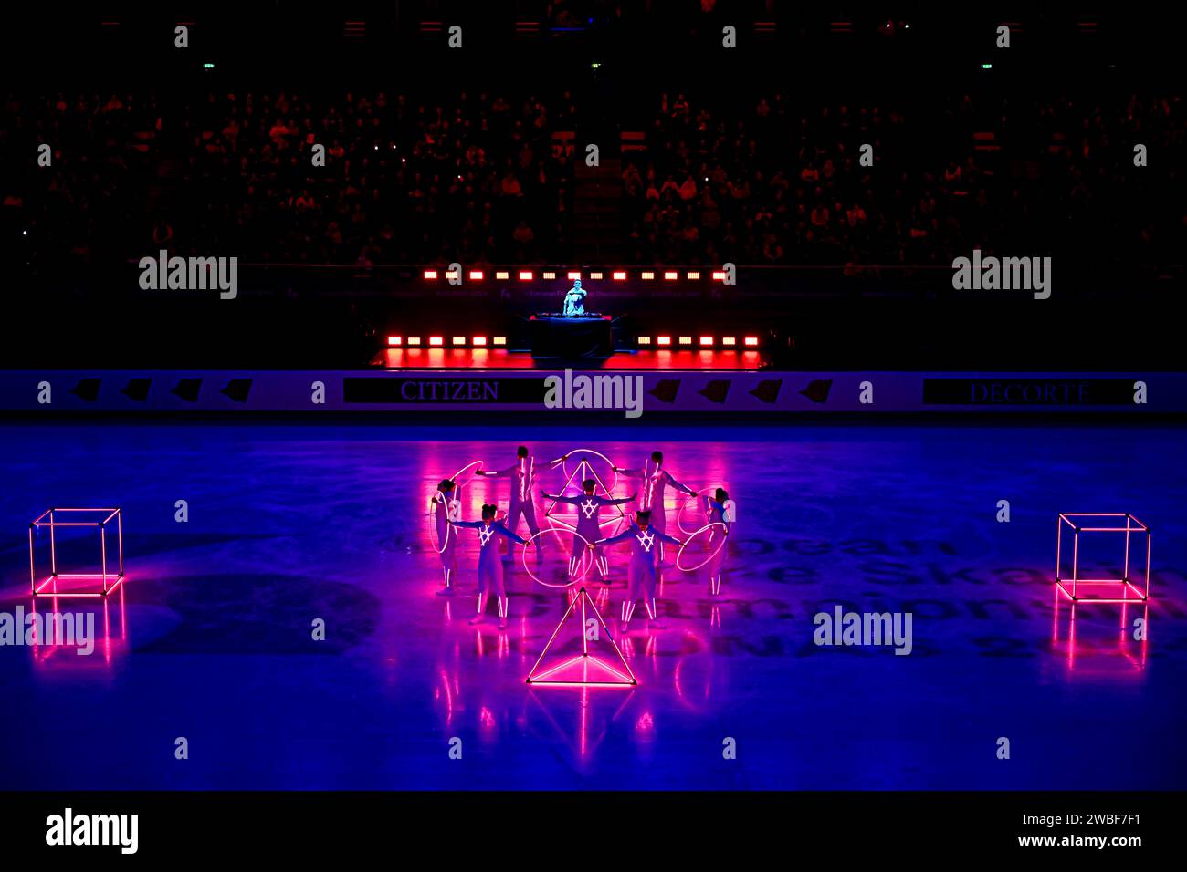 Cerimonia di apertura, ai campionati europei di pattinaggio di figura ISU 2024, presso l'Algiris Arena, il 10 gennaio 2024 a Kaunas, Lituania. Crediti: Raniero Corbelletti/AFLO/Alamy Live News Foto Stock Cerimonia di apertura, ai campionati europei di pattinaggio di figura ISU 2024, presso l'Algiris Arena, il 10 gennaio 2024 a Kaunas, Lituania. Crediti: Raniero Corbelletti/AFLO/Alamy Live News Foto Stock