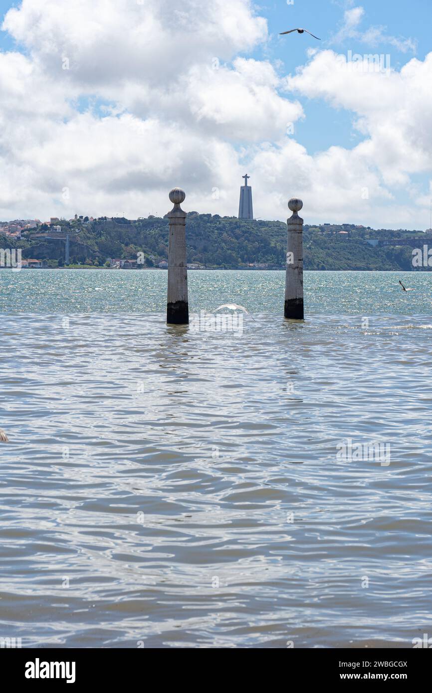 La famosa località di Lisbona a Terreiro do Paque, Cais das Colunas. lisbona-estremadura-portogallo Foto Stock