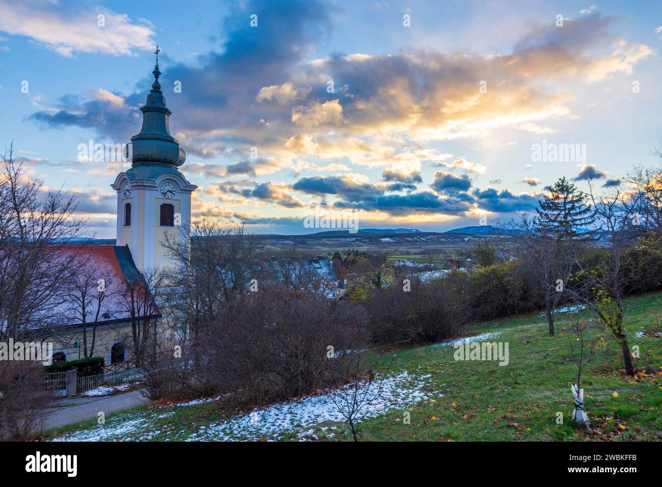 Bad Vöslau, chiesa Gainfarn a Wienerwald, Vienna Woods, bassa Austria, Austria Foto Stock