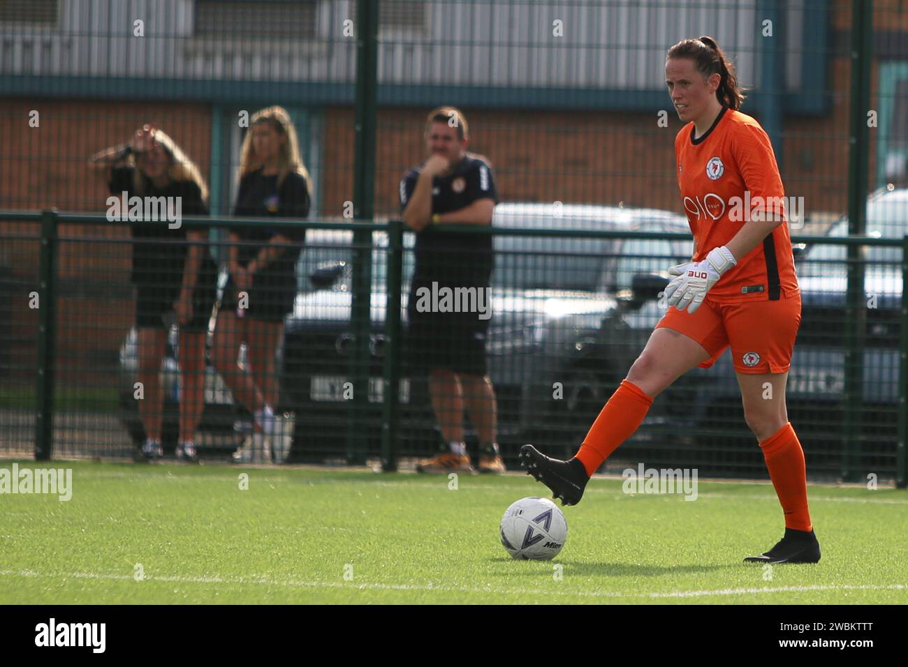 Ocean Park, Cardiff, Galles del Sud, Regno Unito. 10 SETTEMBRE 2023. Portiere femminile del Cardiff City, Laura o'Sullivian durante una fa National Southern Foto Stock
