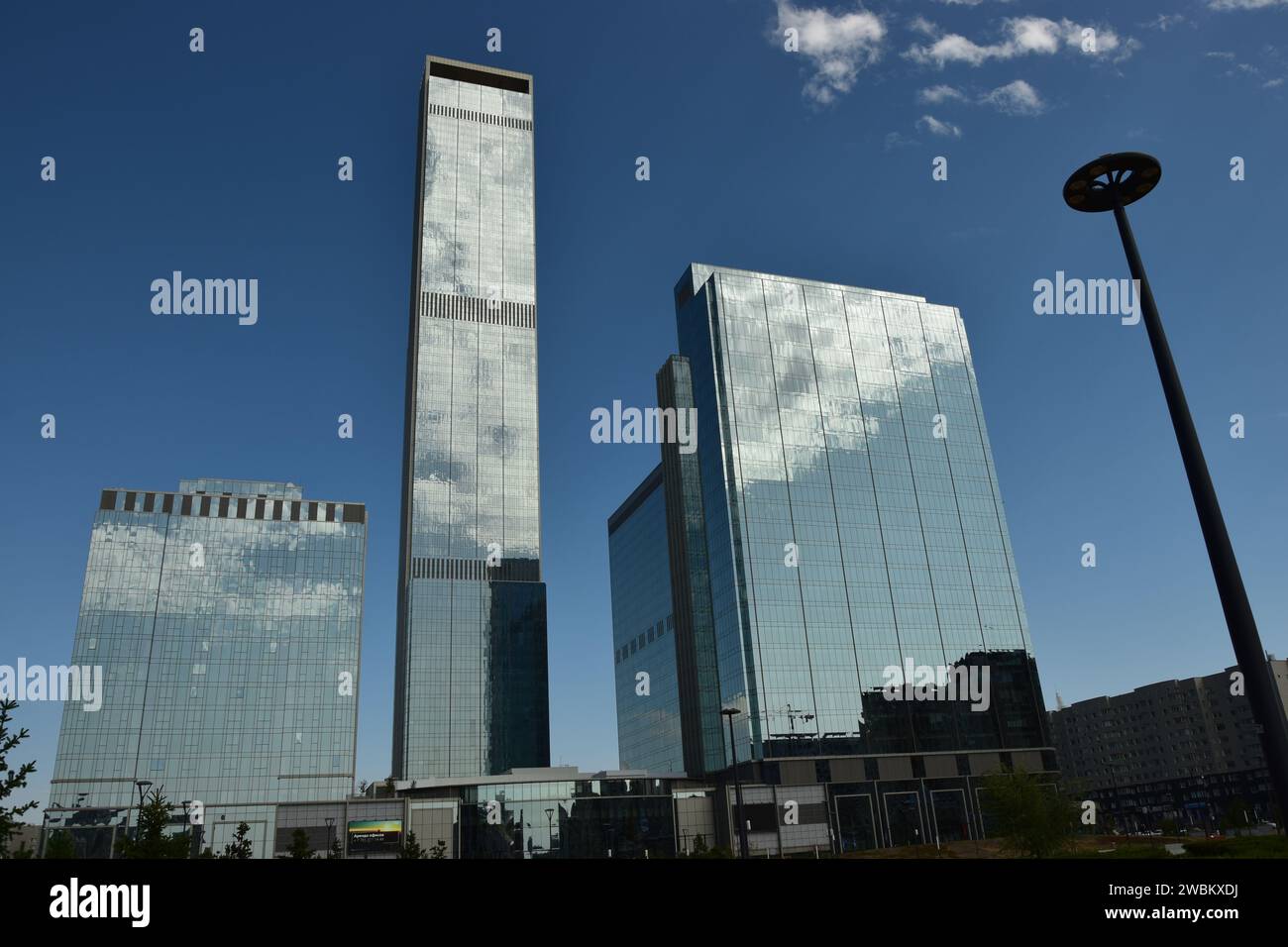 Astana (Nur-Sultan), Kazakistan - edifici di Abu Dhabi Plaza ad Astana (Nur-Sultan), capitale del Kazakistan Foto Stock