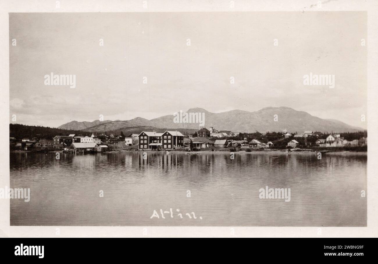 Atlin, British Columbia Canada, cartolina degli anni '1920. fotografo non identificato Foto Stock