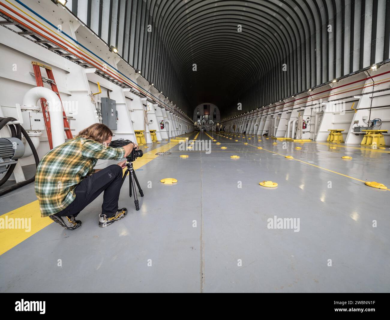 I fotografi dell'evento Photo Social della NASA hanno documentato la costruzione e l'assemblaggio di Space Launch System e dei componenti dei veicoli spaziali Orion presso la Michoud Assembly Facility di New Orleans. Foto Stock