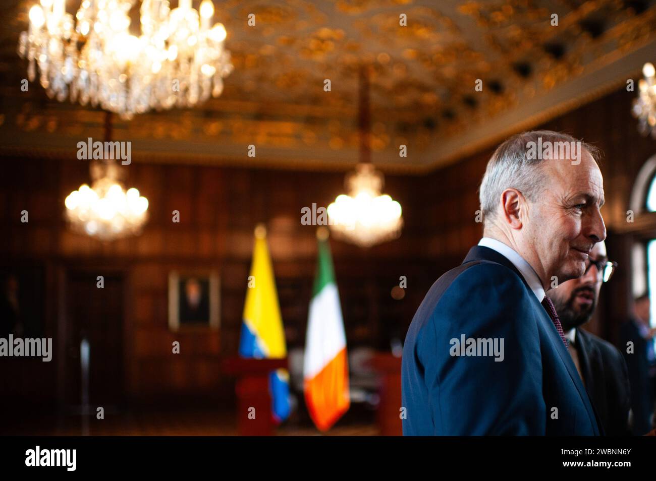 Bogotà, Colombia. 11 gennaio 2024. Il vice primo ministro e ministro degli affari esteri e della difesa irlandese, Micheal Martin, durante una conferenza stampa al San Carlos Palace di Bogotà l'11 gennaio 2023. Il vice primo ministro ha visitato la Colombia dopo aver segnato 25 anni di relazioni diplomatiche tra Colombia e Irlanda, il vice primo ministro ha espresso sostegno al processo di pace del presidente Gustavo Petro e ha parlato della guerra israele-hamas e dell'escalation della violenza in Ecuador. Foto di: Sebastian Barros/Long Visual Press Credit: Long Visual Press/Alamy Live News Foto Stock