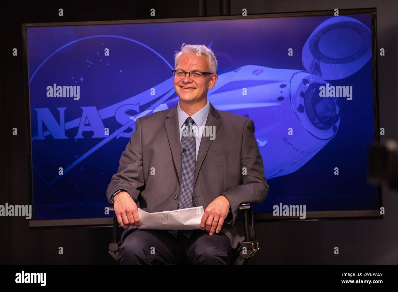 Benji Reed, direttore senior di Human Spaceflight Programs presso SpaceX, ha parlato durante una conferenza stampa virtuale pre-lancio presso il Kennedy Space Center della NASA il 13 novembre 2020, in vista della missione SpaceX Crew-1. Crew-1 è il primo volo operativo dell'equipaggio commerciale statunitense verso la stazione spaziale Internazionale, con la capsula Crew Dragon Resilience lanciata su un razzo Falcon 9 dal Launch Complex 39A per una missione di sei mesi. Foto Stock