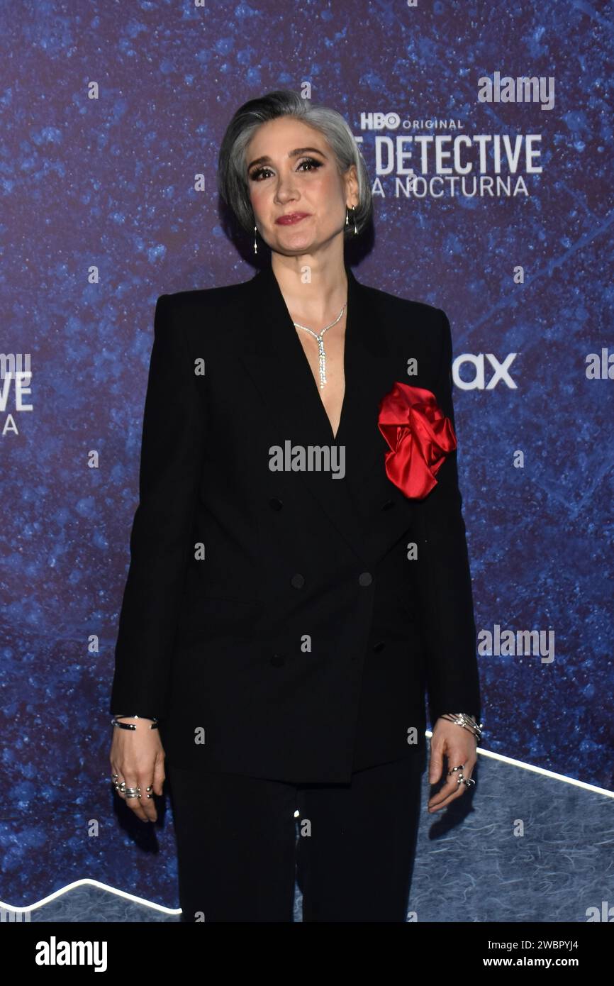 Città del Messico, Messico. 11 gennaio 2024. La regista Issa Lopez sta assistendo al tappeto blu per la premiere della serie televisiva di HBO 'True Detective: Night Country' alla Cineteca Nacional di città del Messico, Messico, l'11 gennaio 2023. (Foto di Carlos Tischler/Eyepix Group) credito: NurPhoto SRL/Alamy Live News Foto Stock