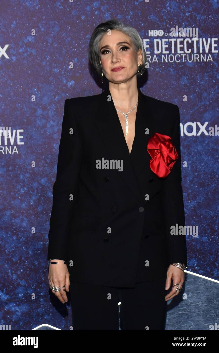 Città del Messico, Messico. 11 gennaio 2024. La regista Issa Lopez sta assistendo al tappeto blu per la premiere della serie televisiva di HBO 'True Detective: Night Country' alla Cineteca Nacional di città del Messico, Messico, l'11 gennaio 2023. (Foto di Carlos Tischler/Eyepix Group) credito: NurPhoto SRL/Alamy Live News Foto Stock