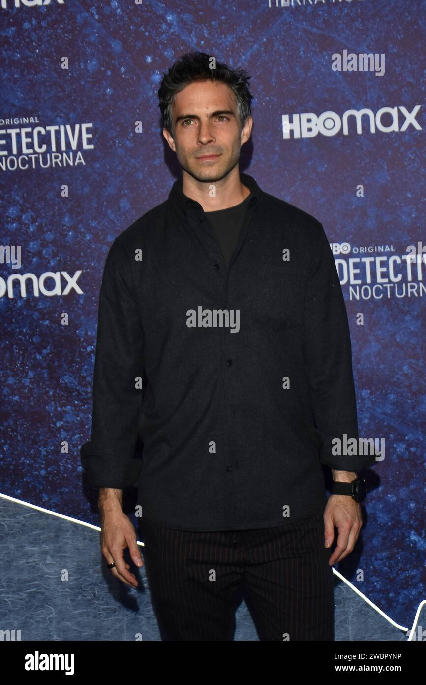 Città del Messico, Messico. 11 gennaio 2024. Osvaldo Benavides è presente al tappeto blu per la premiere della serie televisiva di 'True Detective: Night Country' della HBO alla Cineteca Nacional di città del Messico, Messico, l'11 gennaio 2023. (Foto di Carlos Tischler/Eyepix Group) (foto di Eyepix/NurPhoto) credito: NurPhoto SRL/Alamy Live News Foto Stock