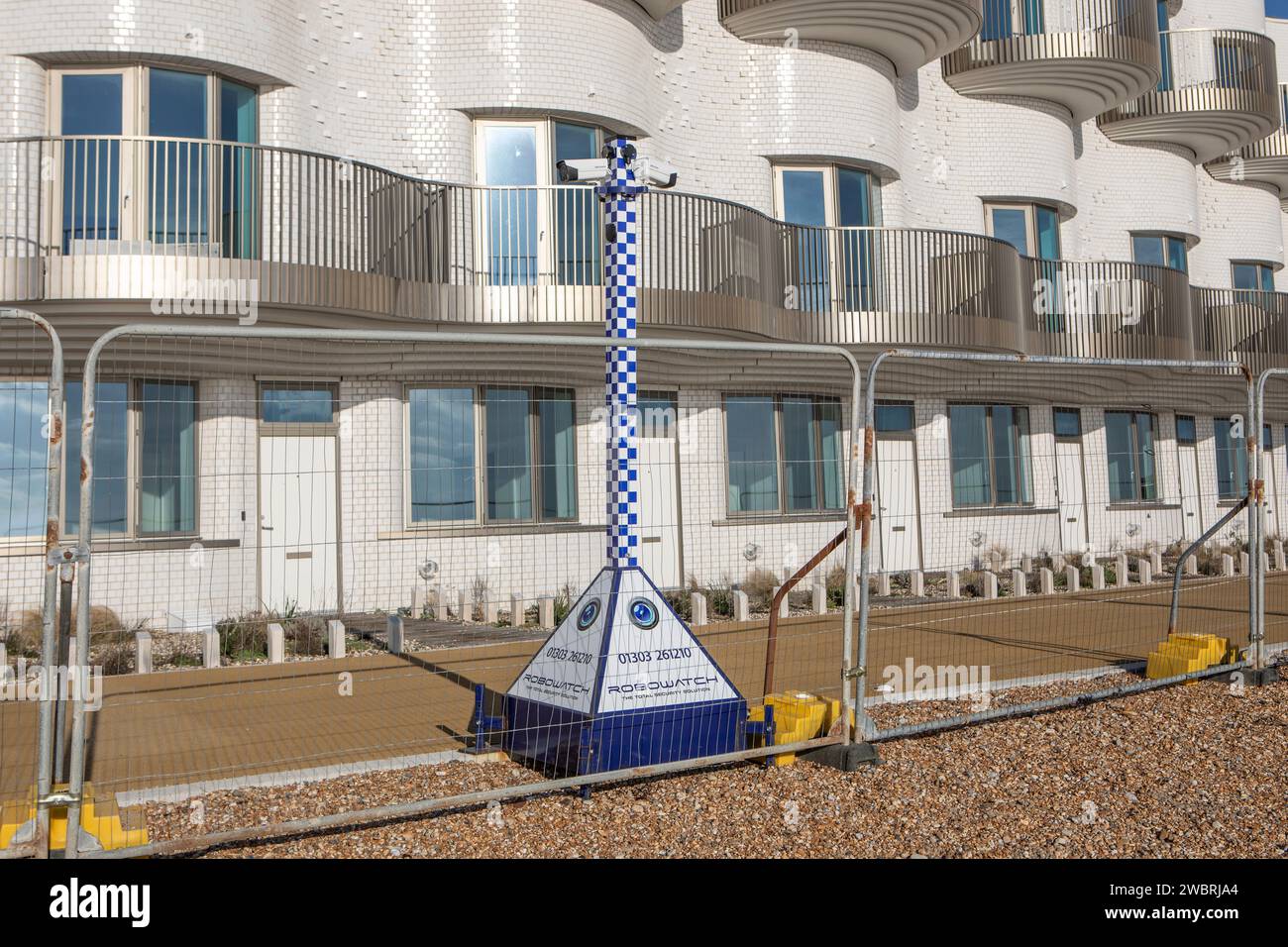 Telecamere di sicurezza presso lo sviluppo della linea costiera sul lungomare di Folkestone. Foto Stock