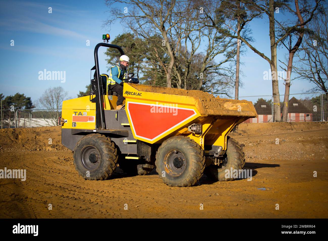 lavori a terra, cantiere, edilizia, escavatore, dumper Foto Stock