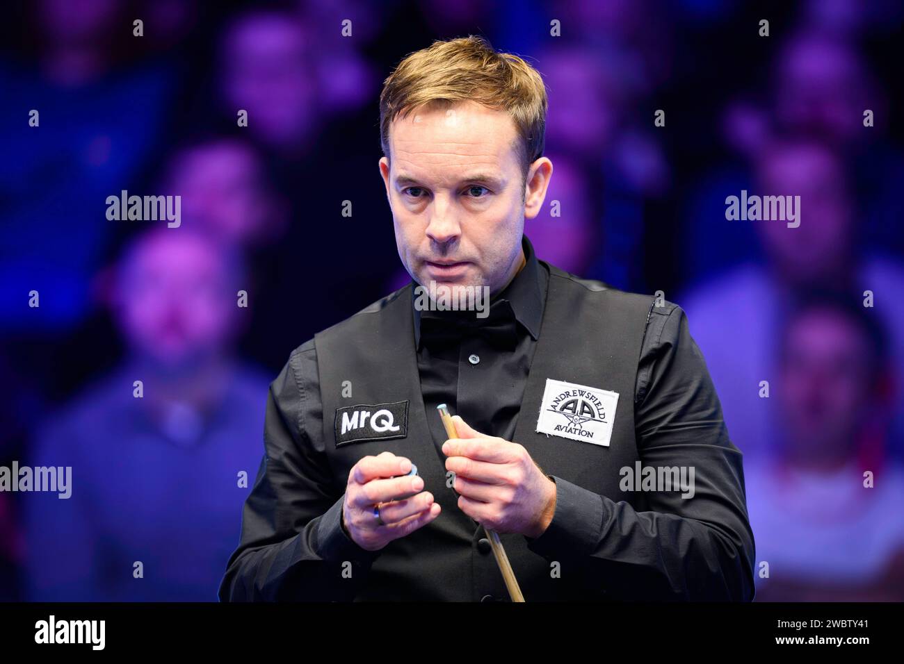 LONDRA, REGNO UNITO. 12 gennaio 2024. Ali Carter nel Day 5 match tra Judd Trump e Ali Carter durante gli MRQ Masters 2024 ad Alexandra Palace venerdì 12 gennaio 2024 a LONDRA. Crediti: Taka G Wu/Alamy Live News Foto Stock