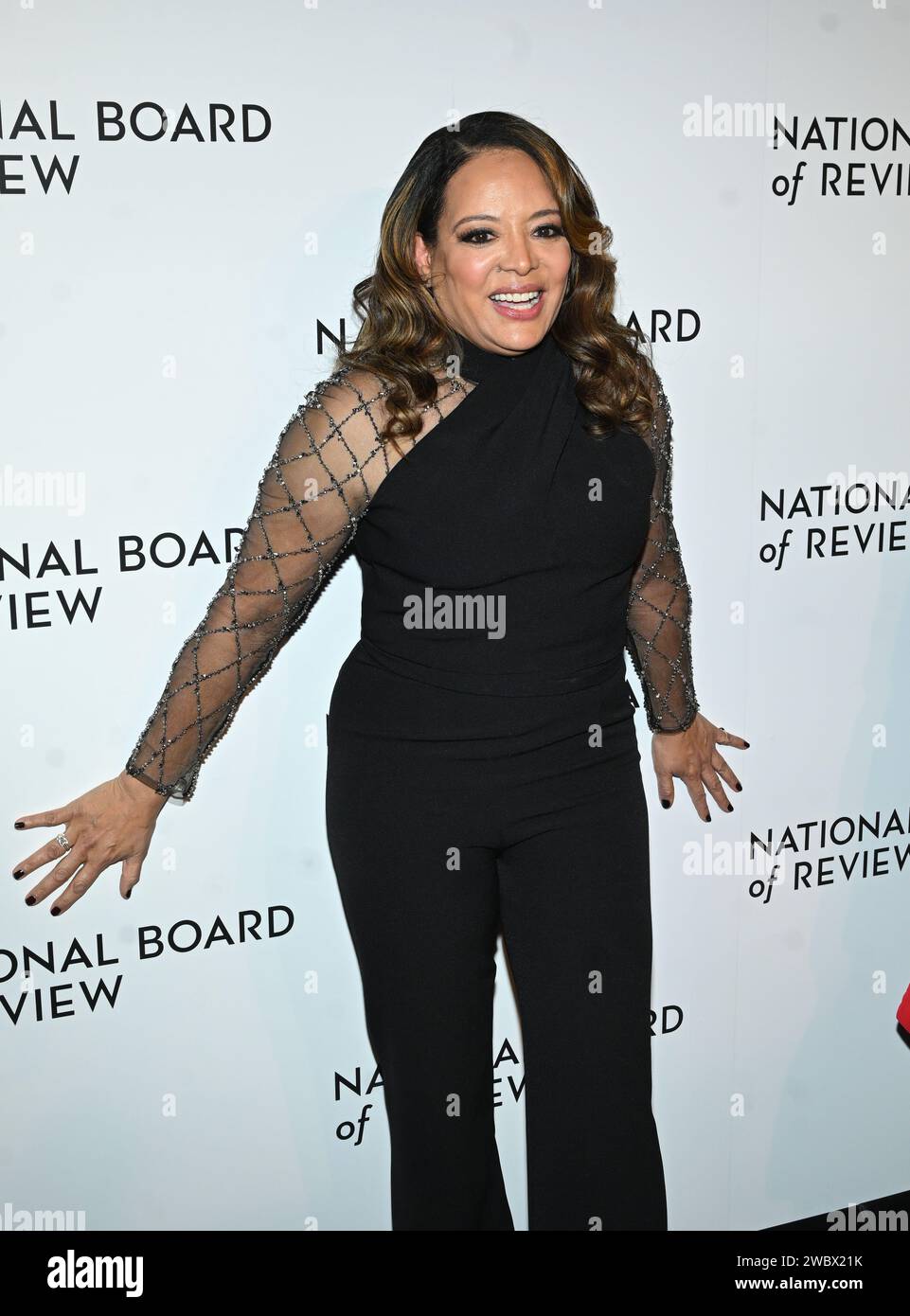 New York, USA. 12 gennaio 2024. Luna Lauren Velez partecipa al National Board of Review Gala del 2024 a Cipriani 42nd Street l'11 gennaio 2024 a New York City. Foto: Jeremy Smith/imageSPACE credito: Imagespace/Alamy Live News Foto Stock