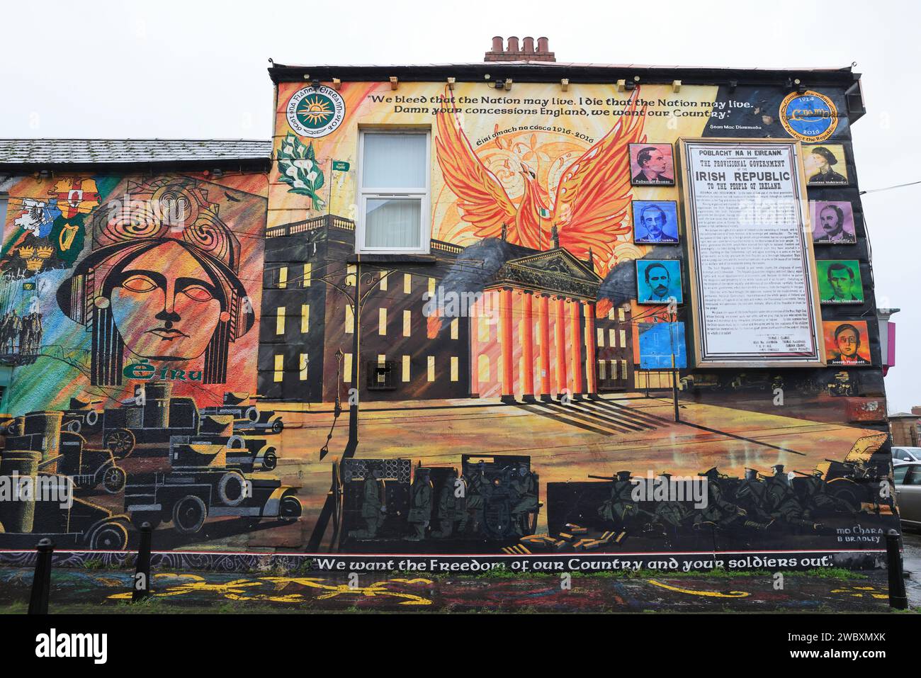 L'area di Falls Road, a West Belfast, resa famosa come area nazionalista e repubblicana per la comunità cattolica durante i 30 anni di Tro settario Foto Stock