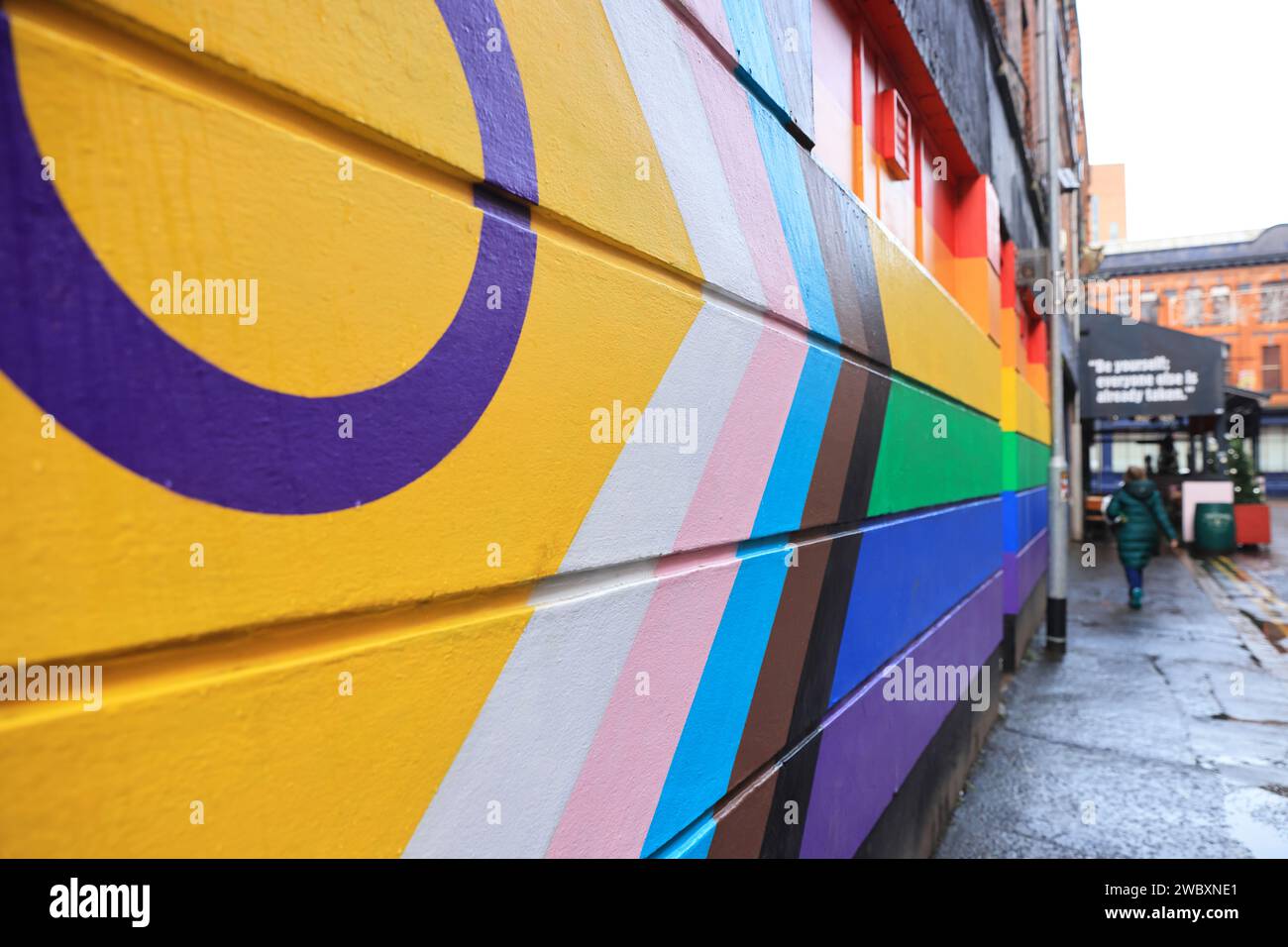 Art and LGBT friendly Union Street nel Cathedral Quarter di Belfast, Irlanda del Nord, Regno Unito Foto Stock