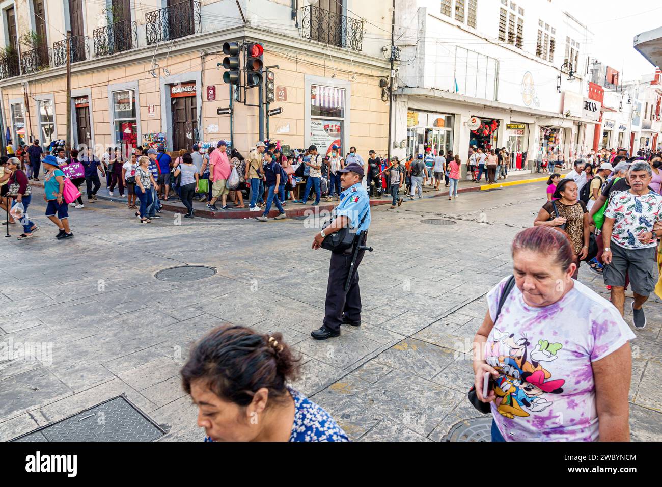 Merida Mexico, centro storico, quartiere storico centrale, Calle 65 58, strada trafficata, negozio di negozi, mercato mercantile, vendita, acquisto, Foto Stock