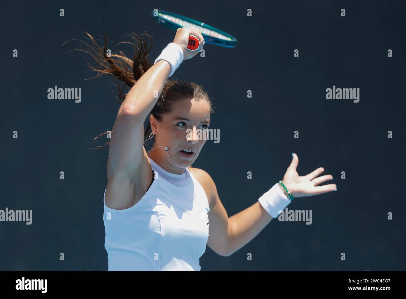 Melbourne, Australia. 14°. Gennaio 2024. Il tennista britannico Jodie Burrage in azione durante il torneo Australian Open al Melbourne Park di domenica 14 gennaio 2024. © Juergen Hasenkopf / Alamy Live News Foto Stock