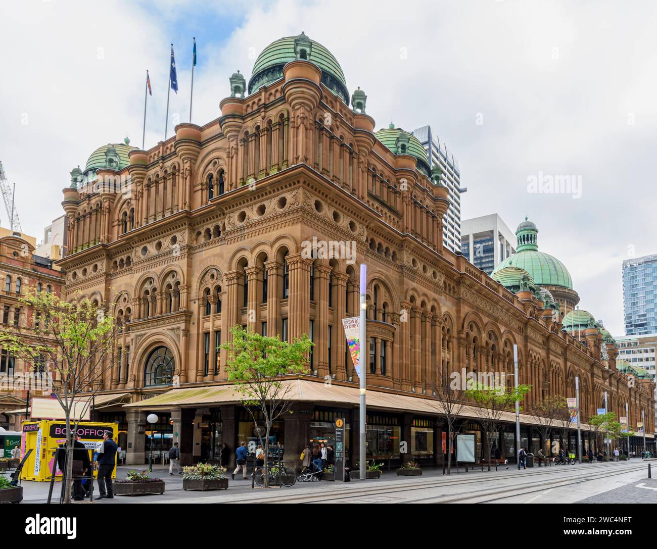 Il Queen Victoria Building lungo George Street, il CBD di Sydney, nuovo Galles del Sud, Australia Foto Stock