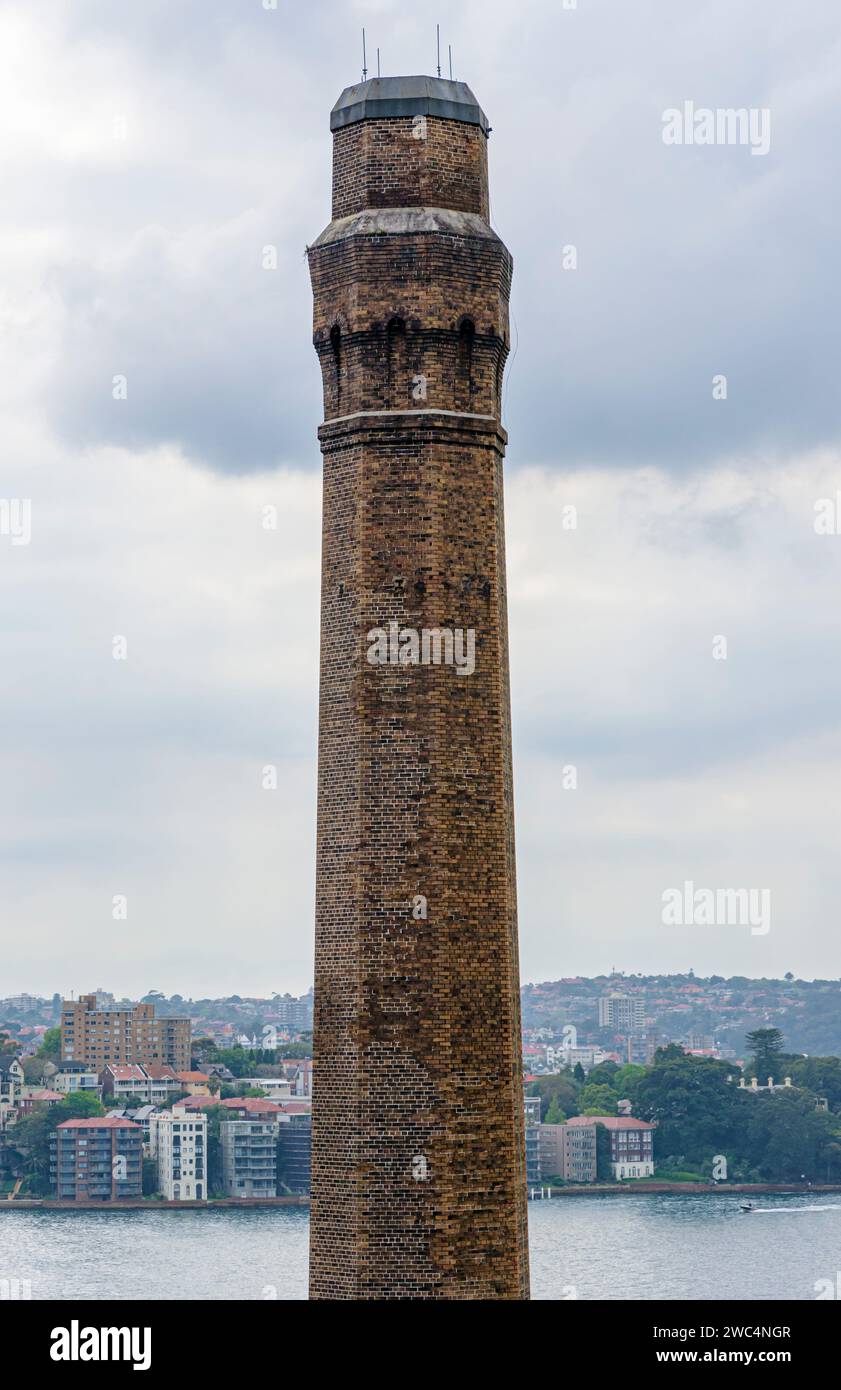 Il camino ottagonale in mattoni alto 61 metri si trova a The Rocks, Sydney, Australia Foto Stock