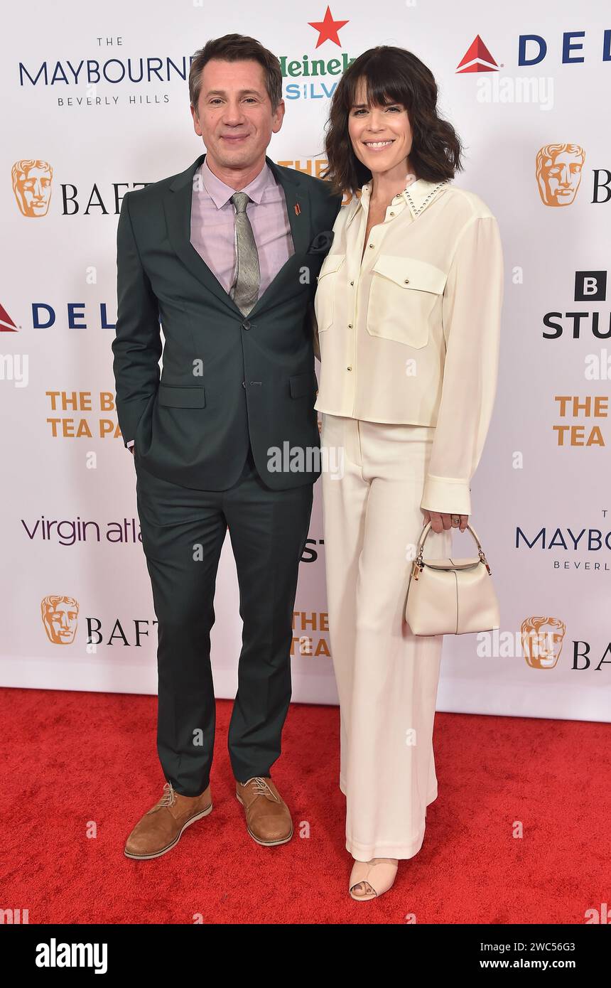 Beverly Hills, USA. 13 gennaio 2024. Michael A. Goorjian e neve Campbell arrivano al BAFTA Tea Party del 2024 tenutosi a Maybourne Beverly Hills il 13 gennaio 2024 a Beverly Hills, California. © Lisa OConnor/AFF-USA.com credito: AFF/Alamy Live News Foto Stock