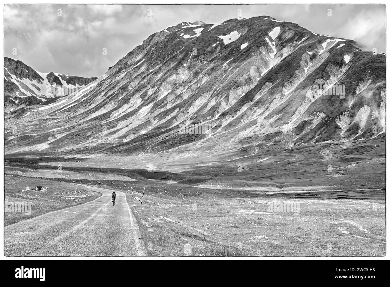 Strada per campo Imperatore, Gran Sasso Foto Stock