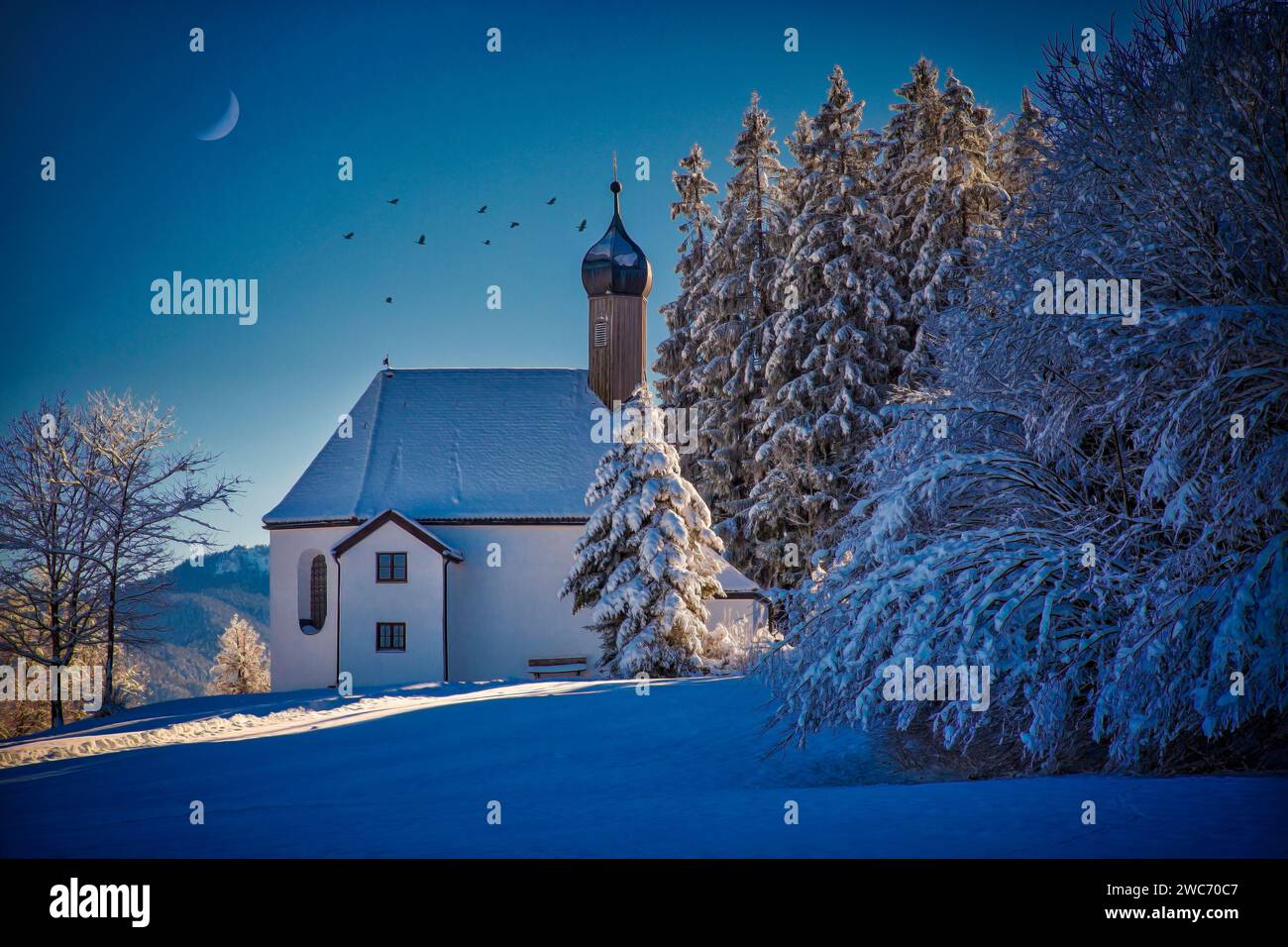 DE - BAYERN: Die Pestkapelle in Erinnerung an die Pest 1684/85, Wackersberg bei Bad Tölz, Oberbayern, Germania Foto Stock