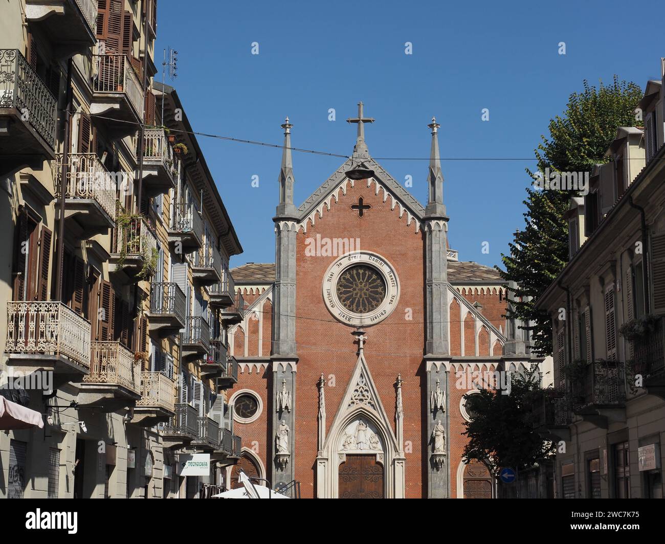 TORINO, ITALIA - SETTEMBRE 2022 CIRCA: Chiesa Parrocchiale di Santa Giulia Foto Stock