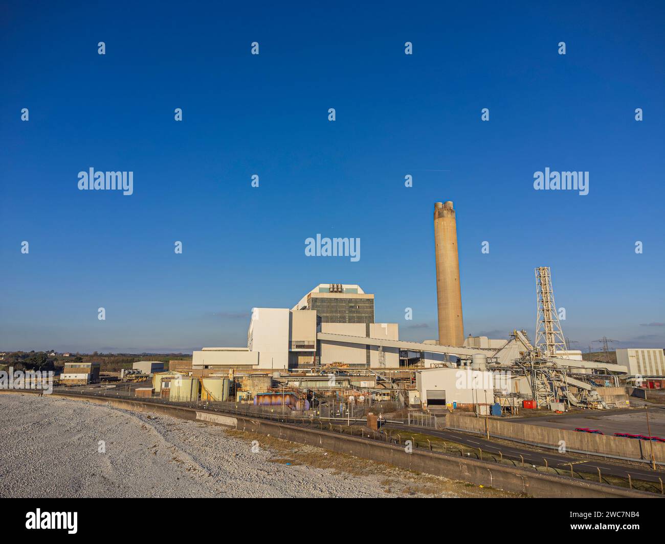 Vista aerea della centrale elettrica di Aberthaw, Gileston, vale of Glamorgan: Phillip Roberts Foto Stock