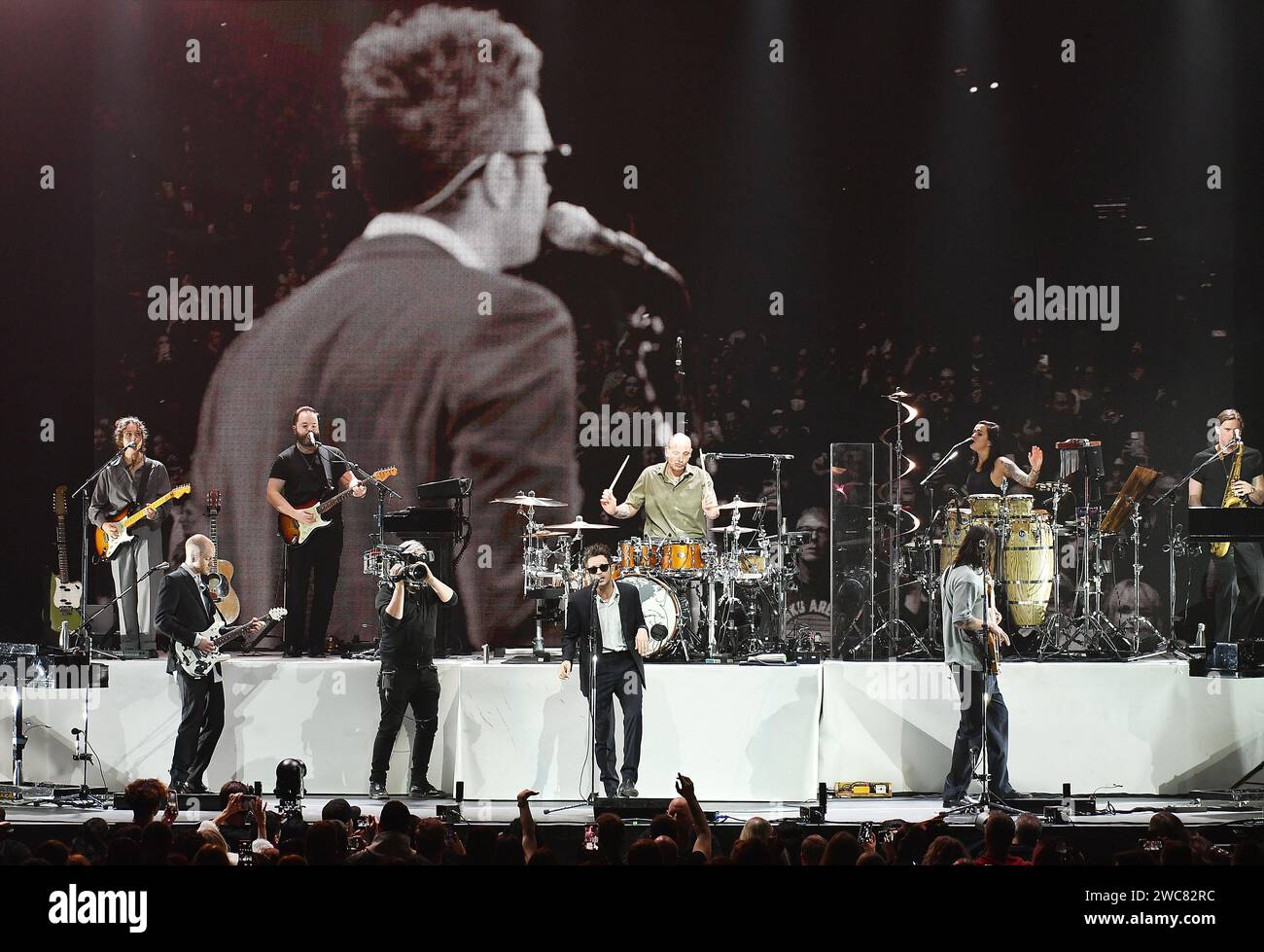 Anaheim, USA. 14 gennaio 2024. The 1975 - Adam Hann, George Daniel, Matty Healy e Ross MacDonald/Sipa USA Credit: SIPA USA/Alamy Live News Foto Stock