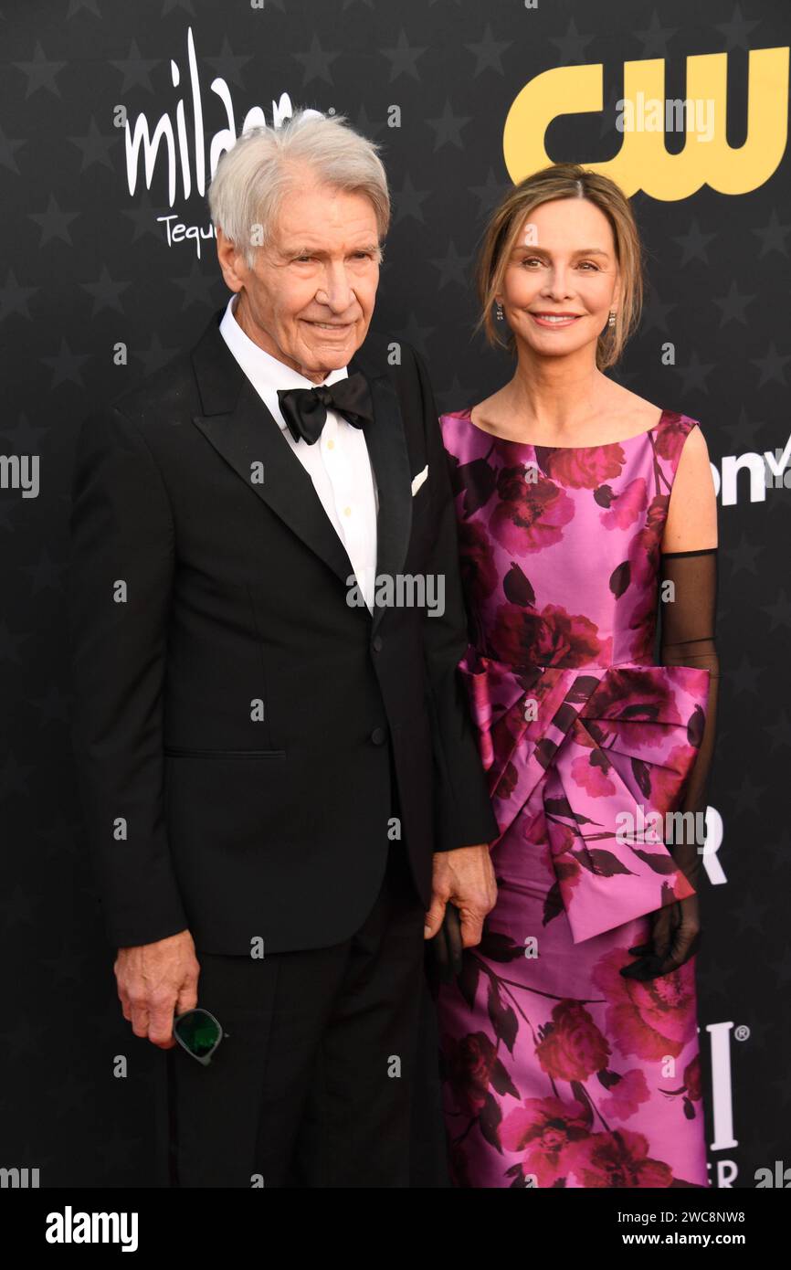 Santa Monica, CA. 14 gennaio 2024. Harrison Ford e Calista Flockhart al 29° Annual Critics Choice Awards il 14 gennaio 2024 al Barer Hangar di Santa Monica, California. Crediti: Jeffrey Mayer/Media Punch/Alamy Live News Foto Stock