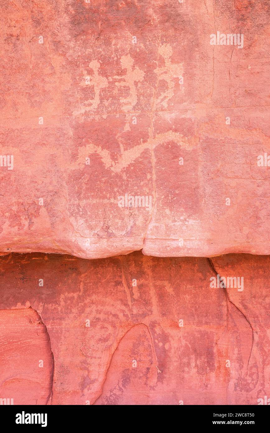 Antiche incisioni rupestri nel parco nazionale di Zion, Utah Foto Stock