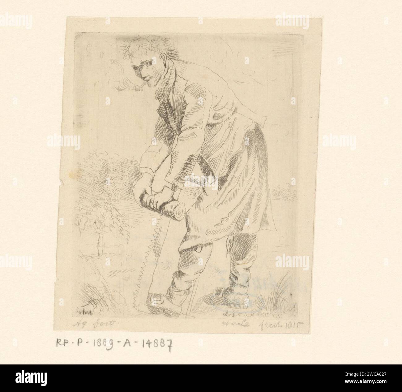 Houtzager, monogrammista AVL, dopo Jacob Ernst Marcus, 1825 stampa Un uomo di tubazioni è piegato su una sega allungata e sega un blocco di legno. Stampatore: Low Countriesafter design by: Northern Netherlands paper etching sawyer Foto Stock