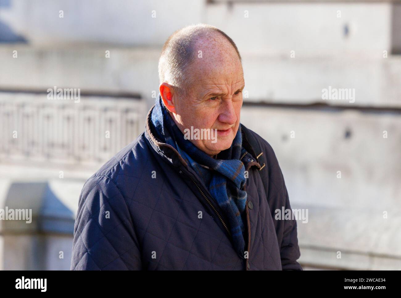 Londra, Regno Unito. 15 gennaio 2024. Kevin Hollinrake a Westminster. Vuole che i responsabili dello scandalo dell'ufficio postale Horizon vengano incarcerati una volta che l'inchiesta Williams raggiunge un verdetto. Ha affermato: "Questo scandalo ha portato a innumerevoli fallimenti, interruzioni del matrimonio, crisi familiari, repossessioni, malattie mentali e fisiche, ha contribuito a quattro suicidi noti e a circa un miliardo di sterline di risarcimento finanziato dai contribuenti”. Credito: Karl Black/Alamy Live News Foto Stock