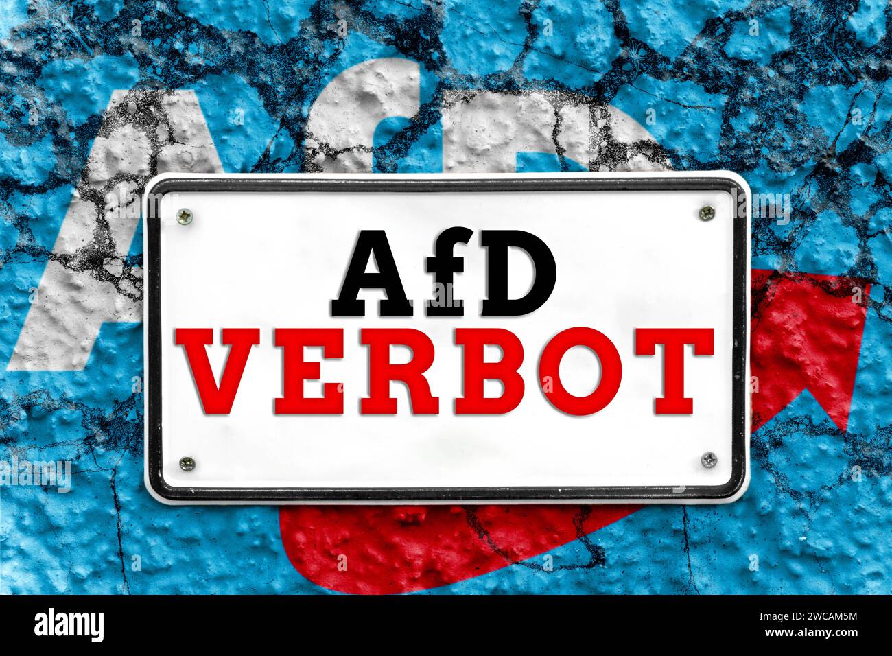 14 gennaio 2024: Firma su un muro rotto con il logo AfD alternative for Germany con l'iscrizione AfD Verbot FOTOMONTAGE *** Schild an einer zerbrochenen Wand mit AfD alternative für Deutschland Logo mit der Aufschrift AfD Verbot FOTOMONTAGE Foto Stock