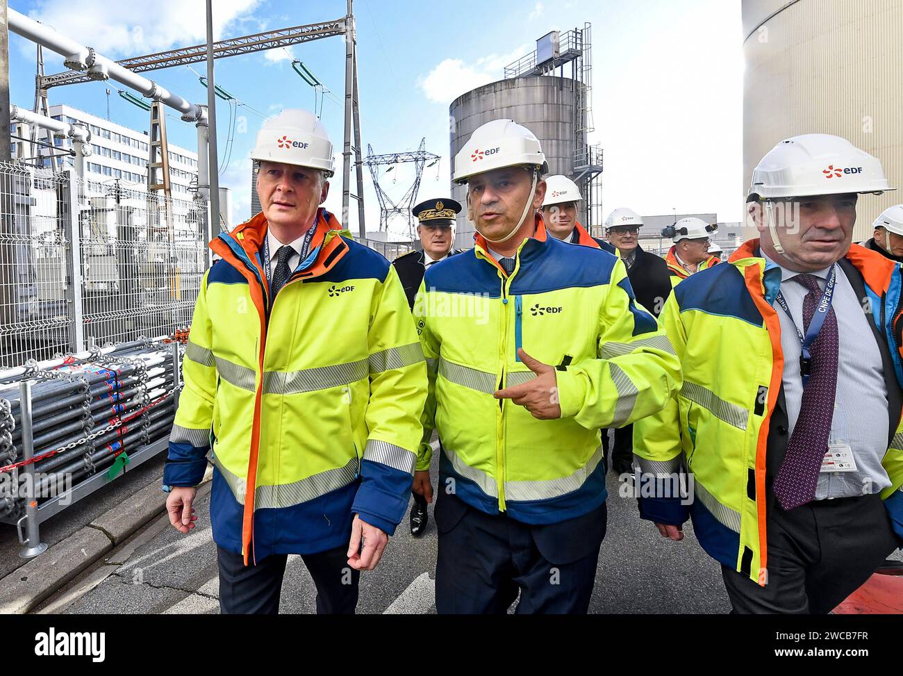 Francia. 15 gennaio 2024. © PHOTOPQR/VOIX DU NORD/Sebastien JARRY ; 15/01/2024 ; Gravelines. le 15/01/2024. Venue du ministre bruno le maire a la centrale nucleaire . Foto Sébastien JARRY Gravelines, Francia, 15 gennaio 2024 Bruno le Maire, il Ministro dell'economia e dell'energia, visita la centrale nucleare di Gravelines dove saranno costruiti 2 EPRS entro il 2038. Credito: MAXPPP/Alamy Live News Foto Stock