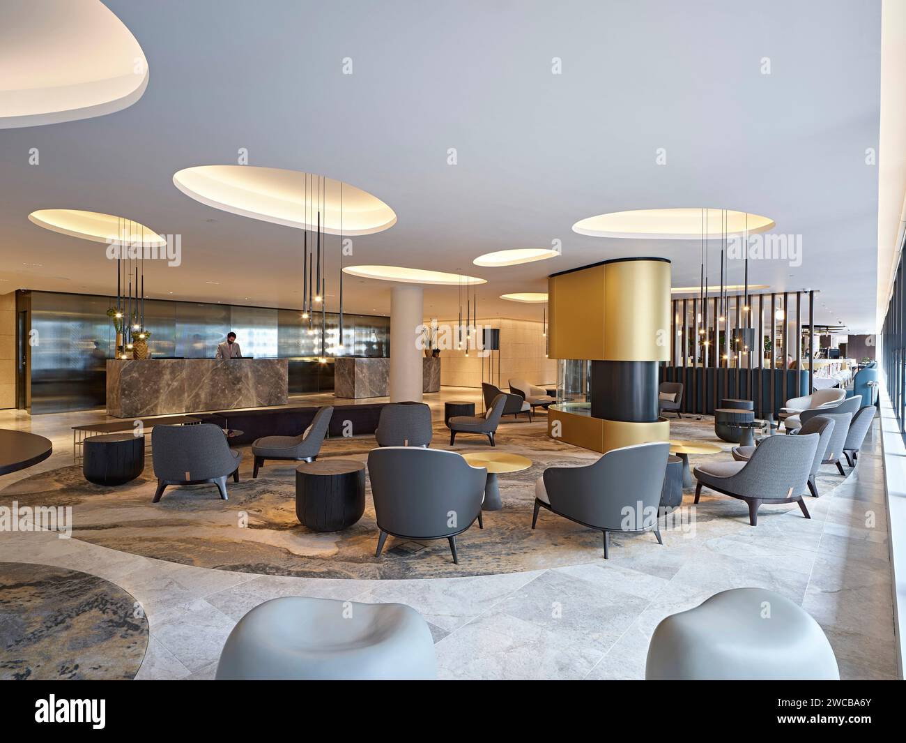 Area ricevimento e lounge. The Westin London City, Londra, Regno Unito. Architetto: Studio Moren, 2022. Foto Stock