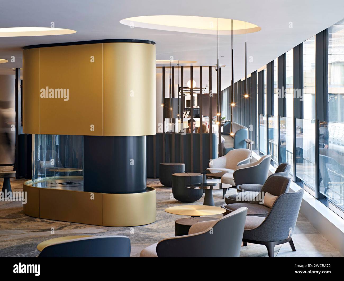 Area ricevimento e lounge. The Westin London City, Londra, Regno Unito. Architetto: Studio Moren, 2022. Foto Stock