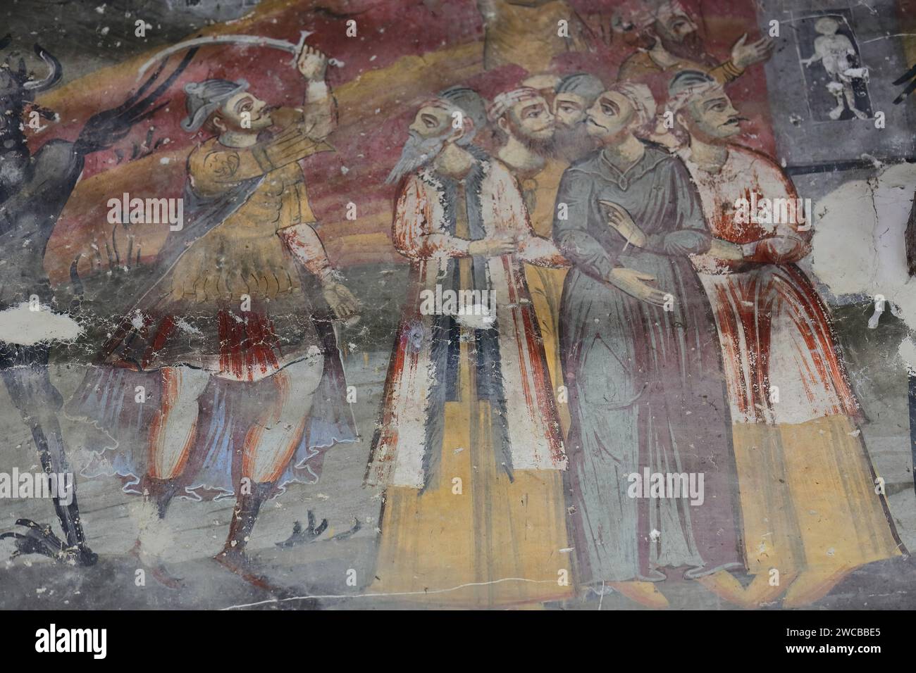230 affreschi murali nella chiesa di Santa Maria di Leusa con i suoi murales vandalizzati del 1812 d.C. raffiguranti scene bibliche. Permet-Albania. Foto Stock