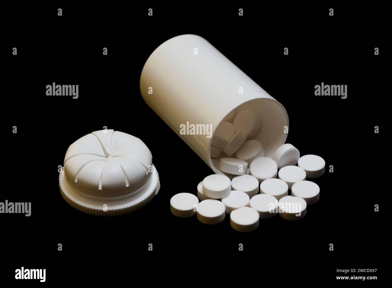 parecchie medicine, pillole, abuso di droga, prescrizione medica Foto Stock