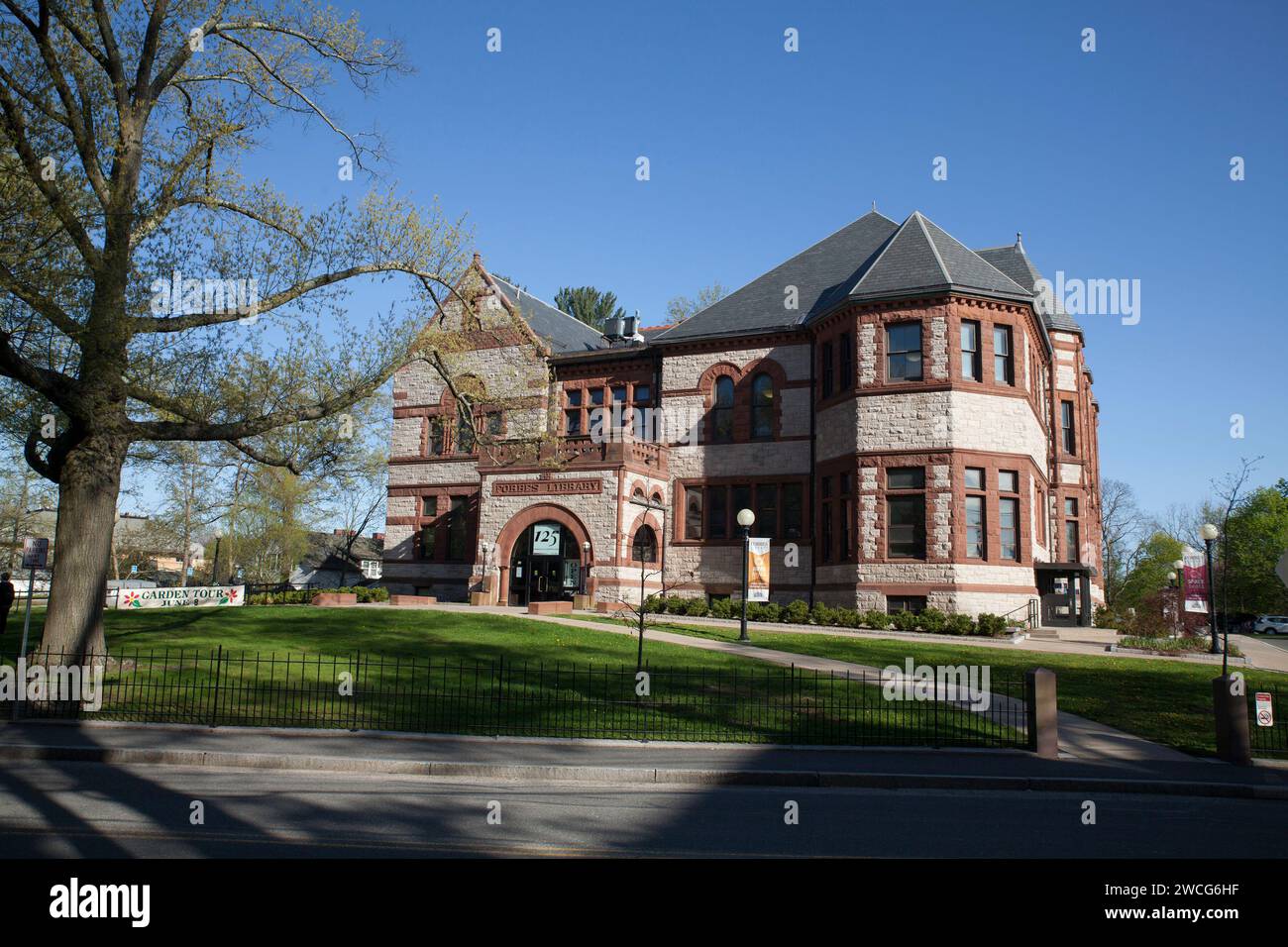 Vista della Forbes Library a Northampton, Massachusetts Foto Stock