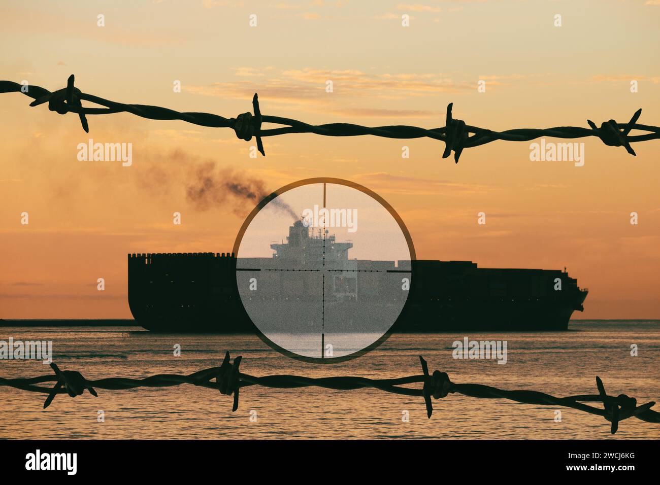 Nave portacontainer all'alba. Mar Rosso, Medio Oriente, spedizioni di attacchi Houthi... Commercio mondiale, conflitto, Yemen, Iran... concetto Foto Stock
